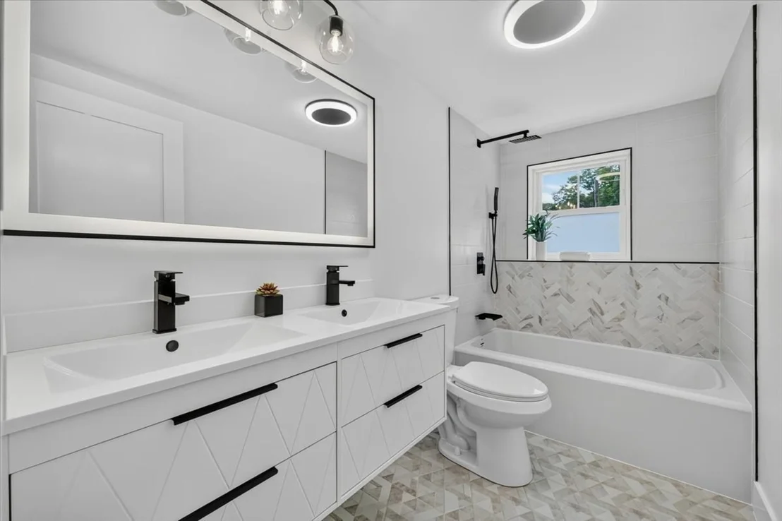 Photo of 101 Hackensack Rd