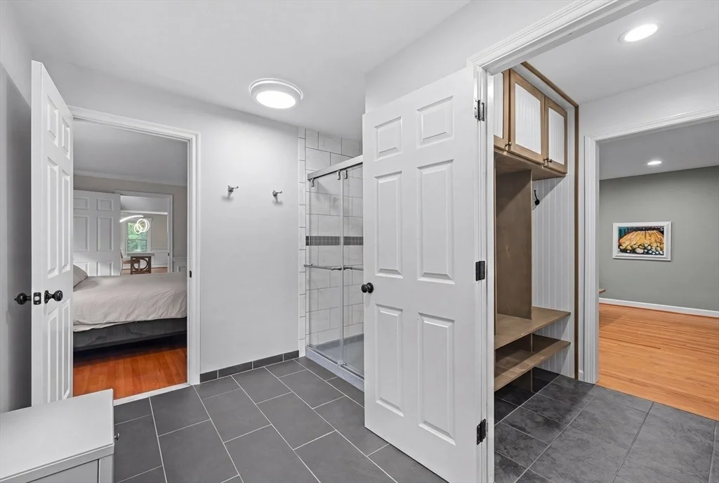 Photo of 10 Fieldstone Way