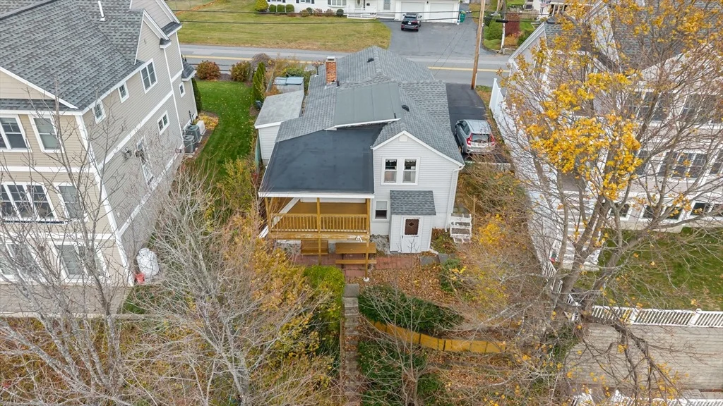Photo of 21 Edgemere Blvd