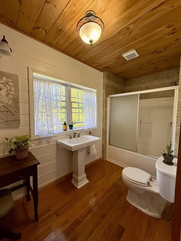 Photo of 27 Mayflower Circle