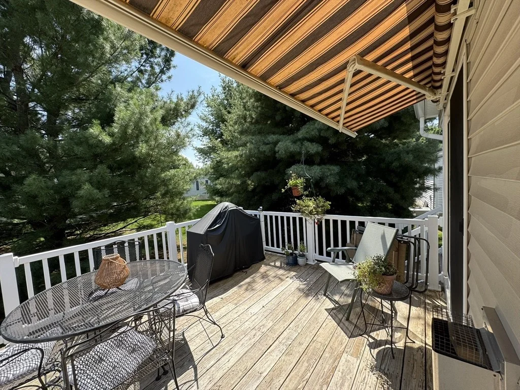 Photo of 61 Brookstone Dr.