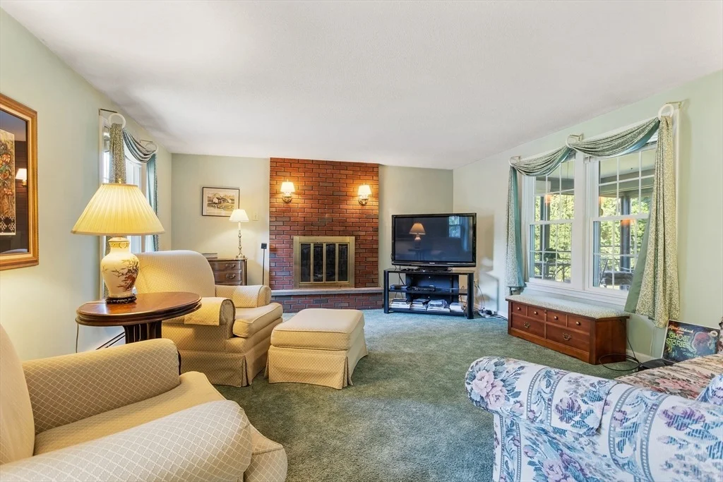 Photo of 40 Sawmill Road