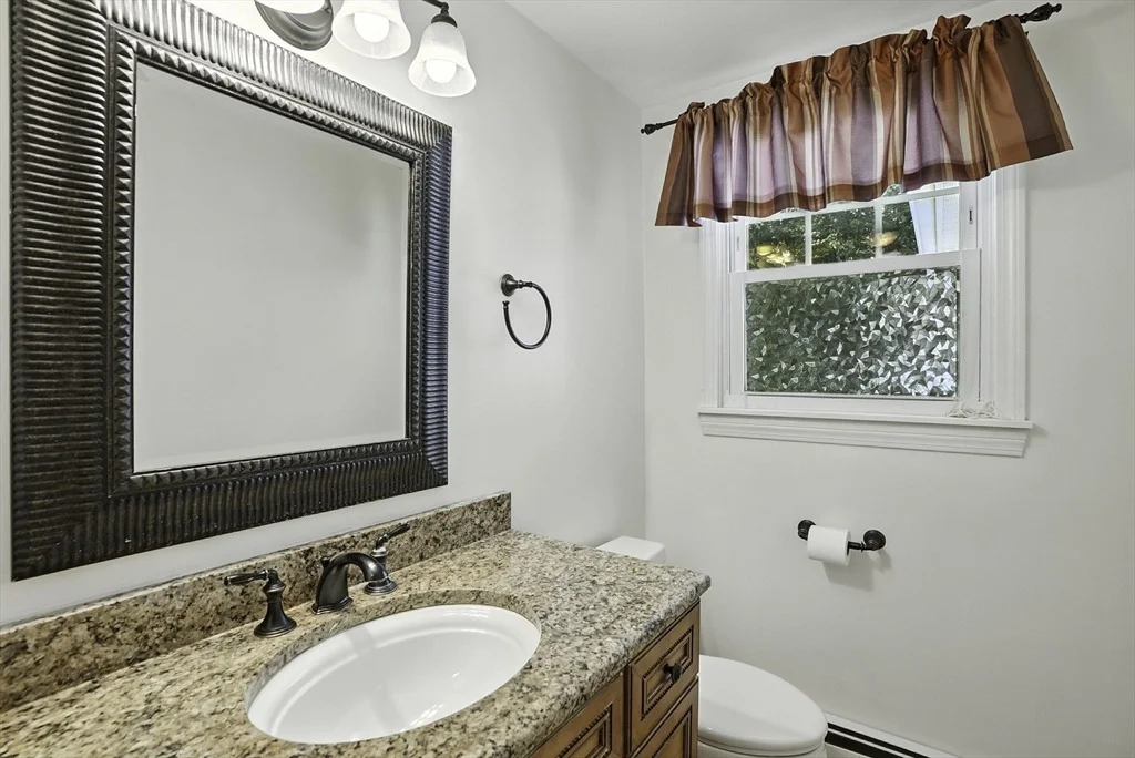 Photo of 10 Diantonio Dr