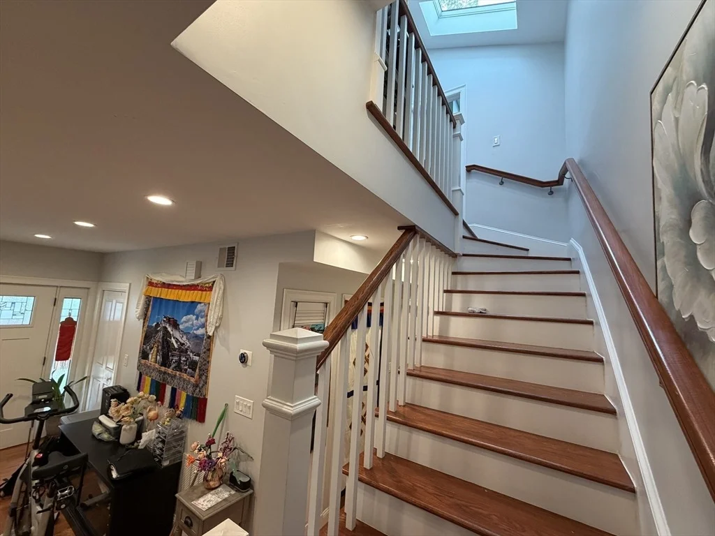 Photo of 32 Fremont Ave