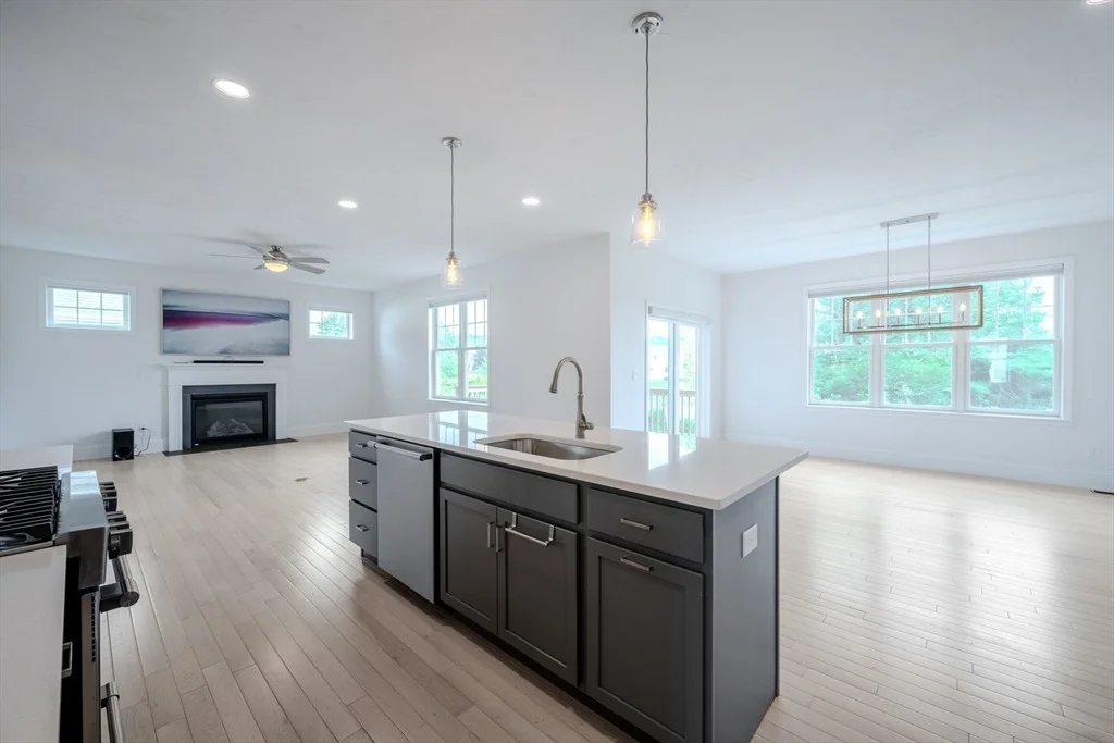Photo of 72 Pratt Ave