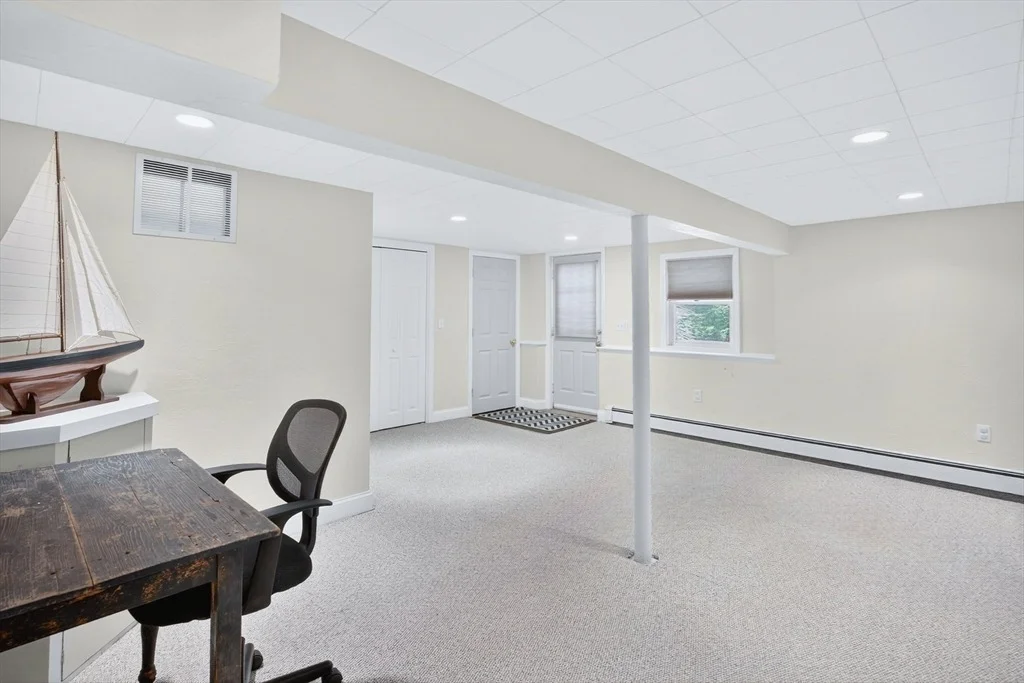 Photo of 98 Bay Lane