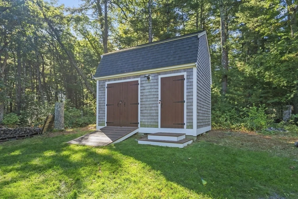 Photo of 8 Copper Beech Drive