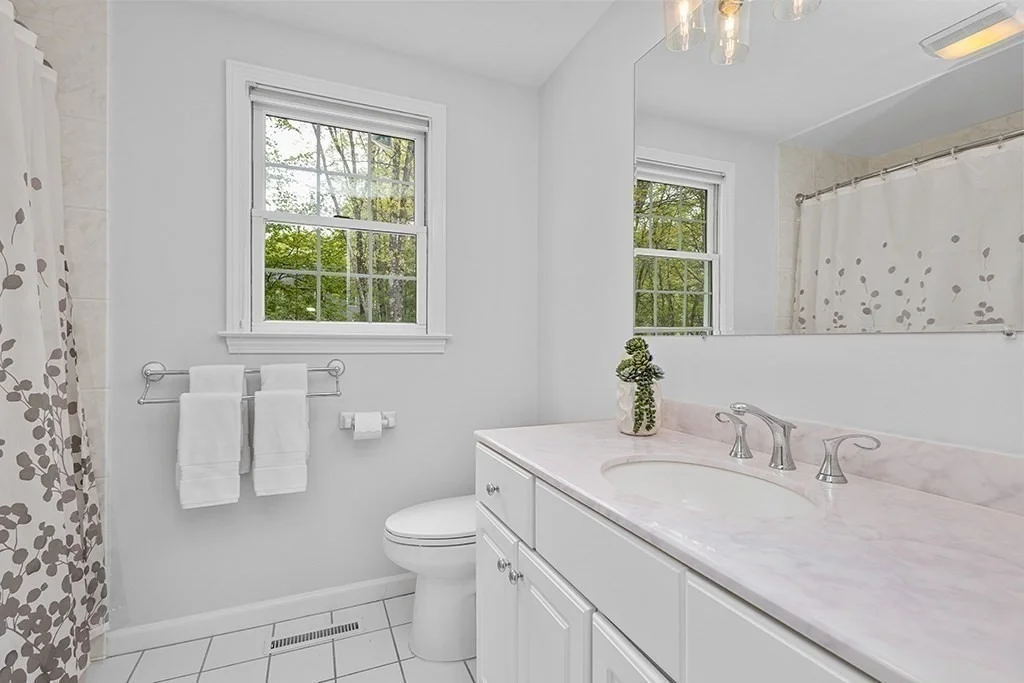 Photo of 8 Autumn Ln