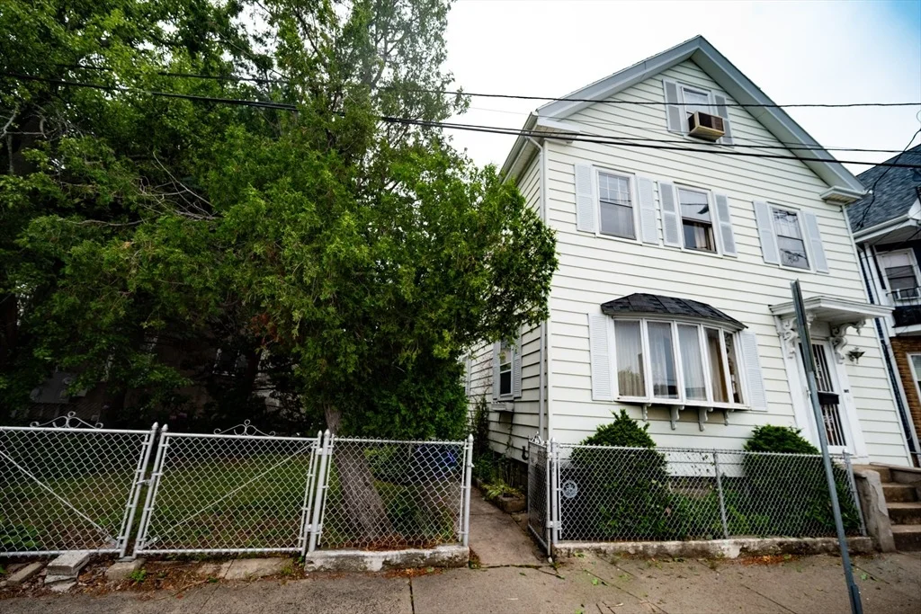 Photo of 102 Margin St