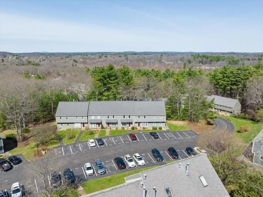 Photo of Unit 5 at 20 Deer Path