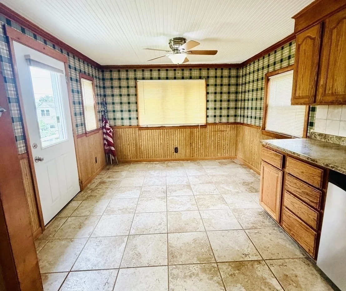Photo of 433 Gifford Street