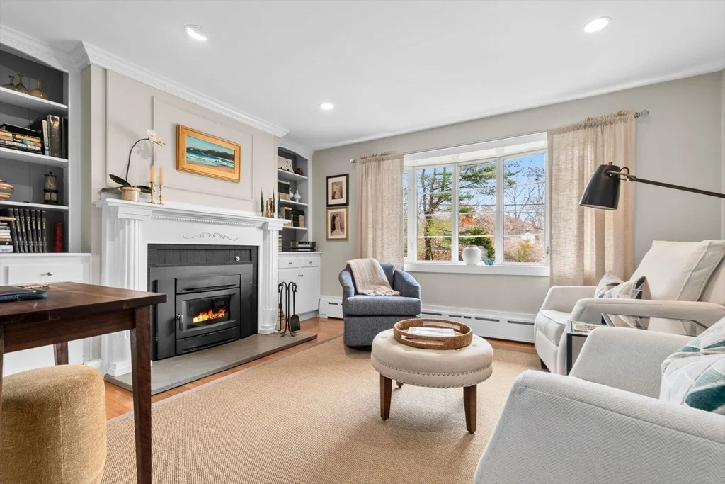 Photo of 79 Topsfield Rd