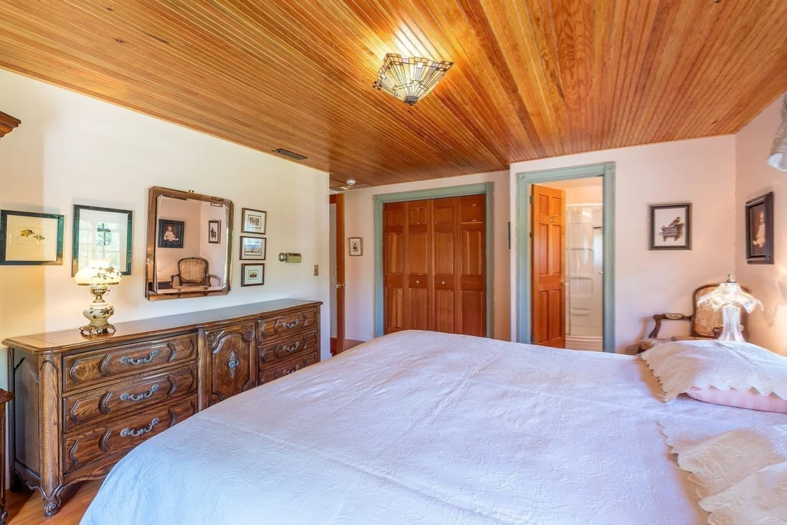 Photo of 120 Rolling Ridge Rd