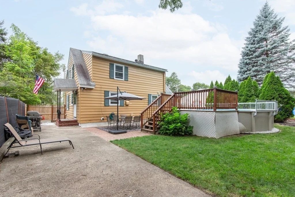 Photo of 119 Lawrence St