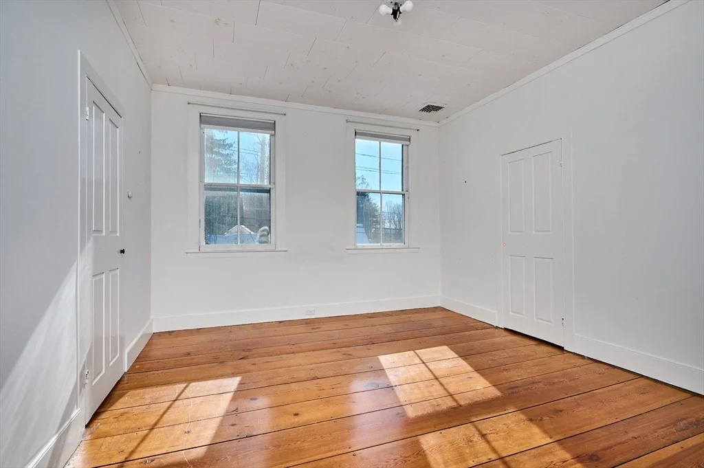 Photo of 100 Depot Rd