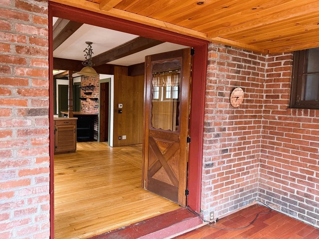 Photo of 4 Gareau Ave