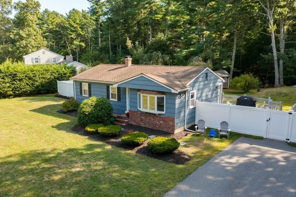 Photo of 27 Chestnut Rd