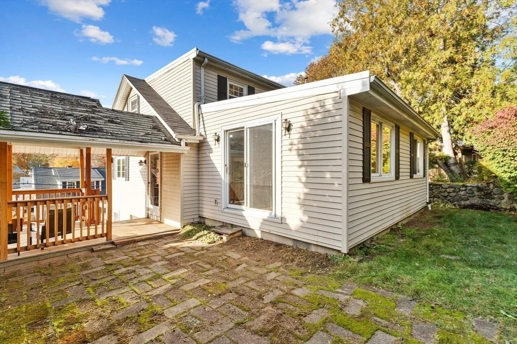 Photo of 33 Springdale Ave