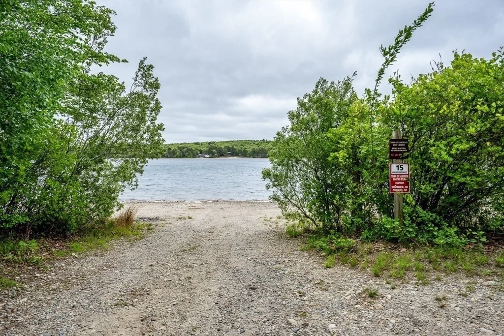 Photo of 97 Snake Pond Rd