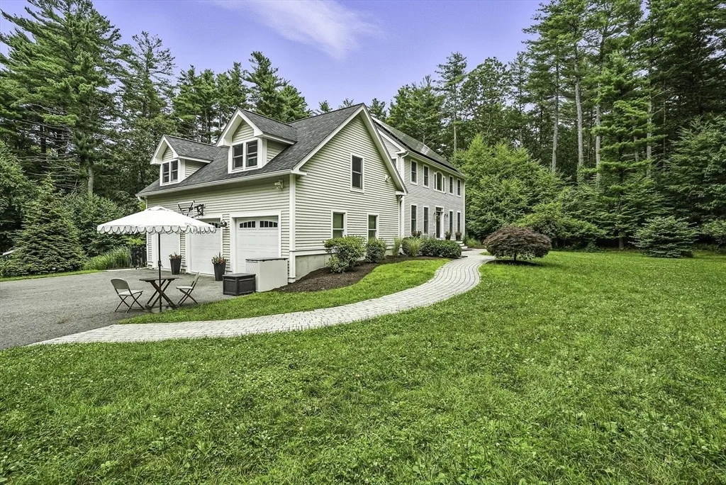 Photo of 40 Newbridge Rd