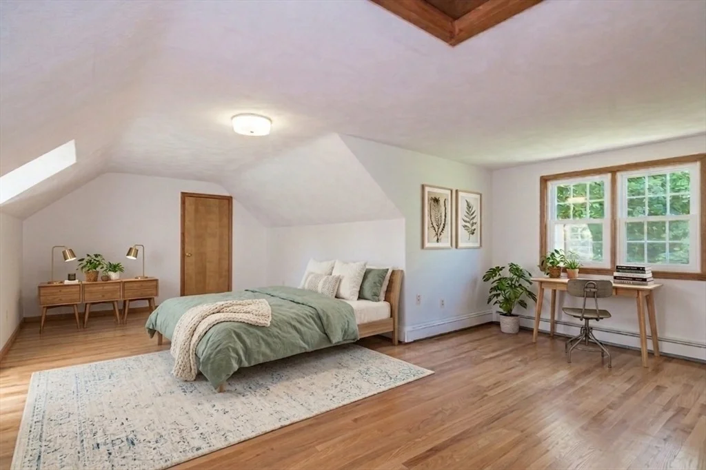 Photo of 208 Rolling Ridge Rd