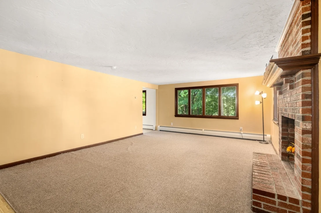 Photo of 32 Elm Street