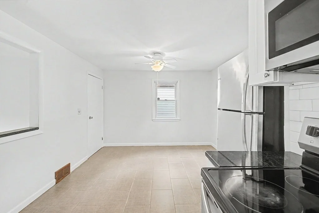 Photo of 9 Moss Rd