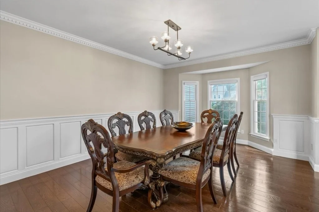 Photo of 256 Hillcrest Rd