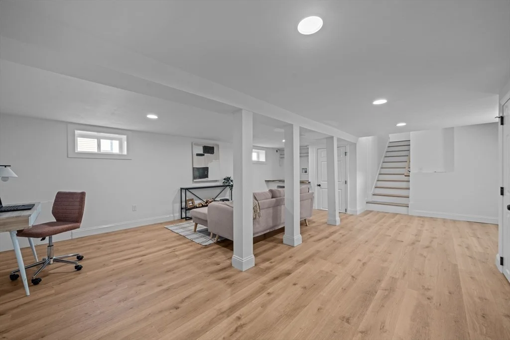 Photo of 96 Alden St