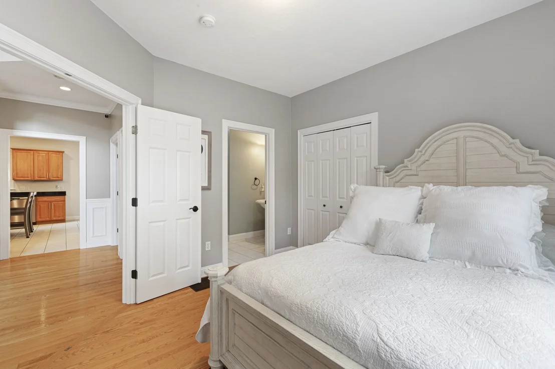 Photo of 8 Wildewood Drive