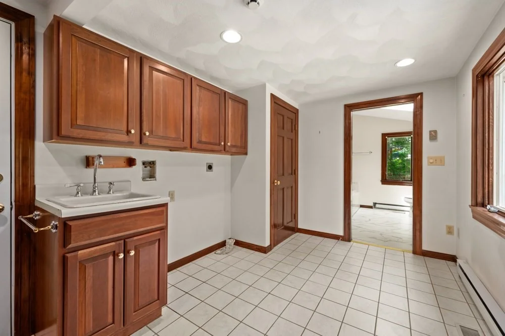 Photo of 18 Strawberry Hill Ln