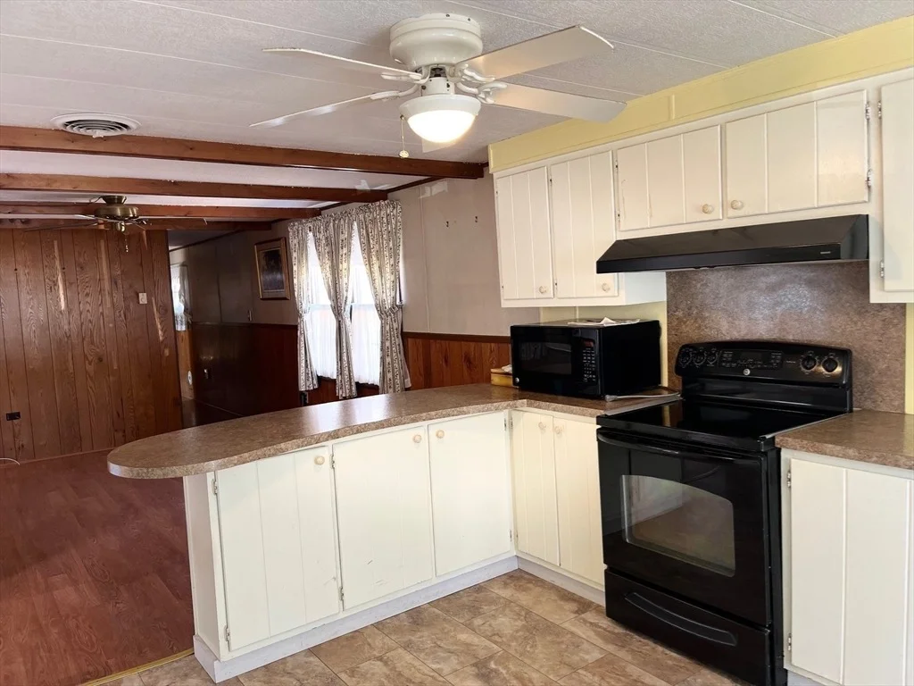 Photo of 11 Sonia Dr