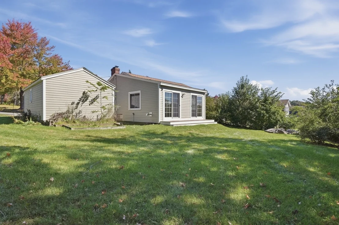 Photo of 6 Danielian Drive