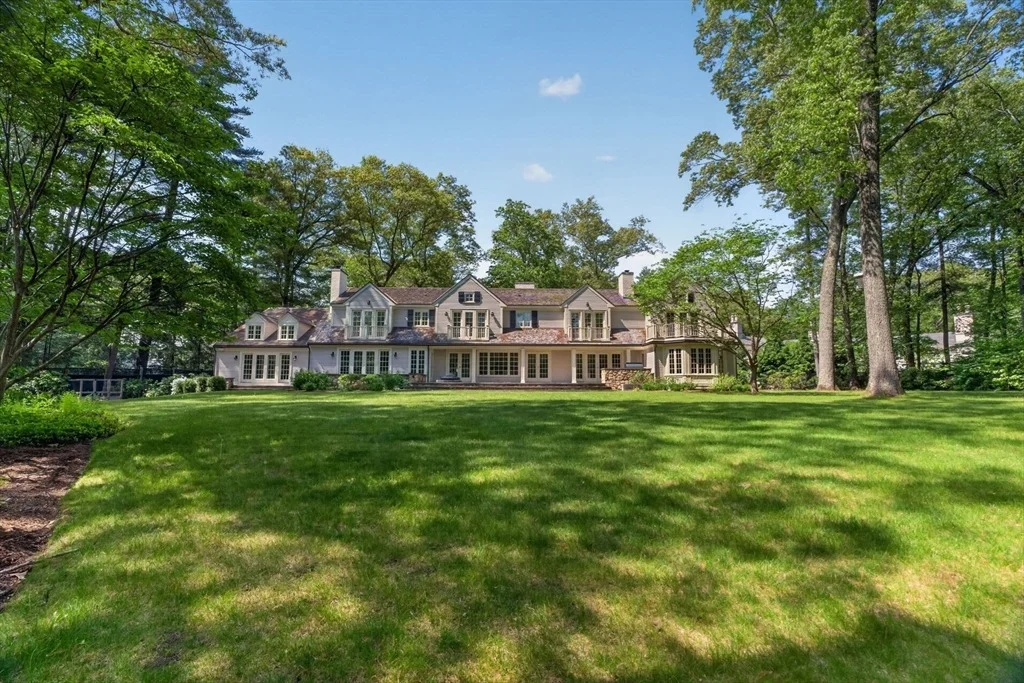 Photo of 12 Winding River Cir