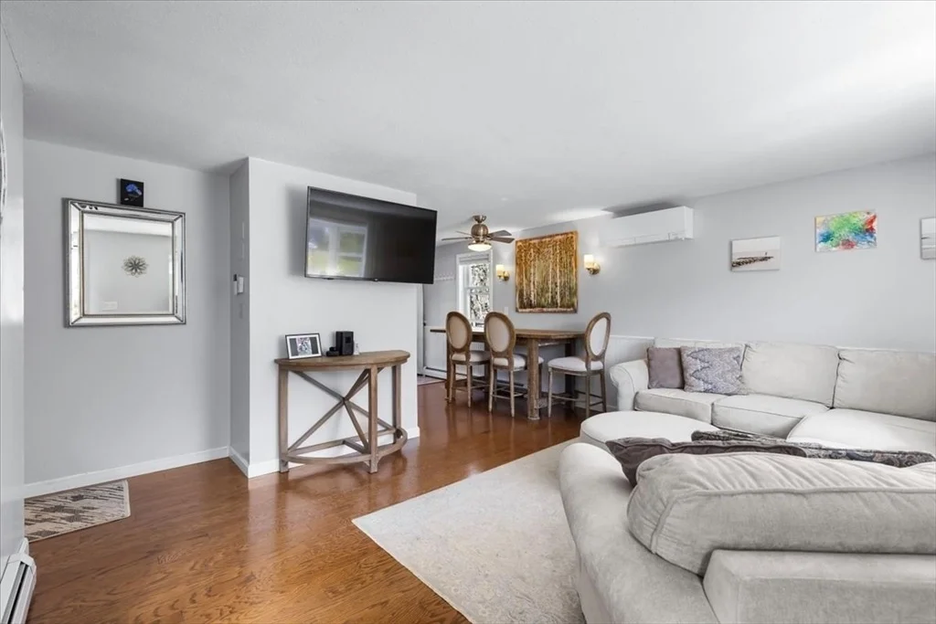 Photo of 57 Debbies Ln