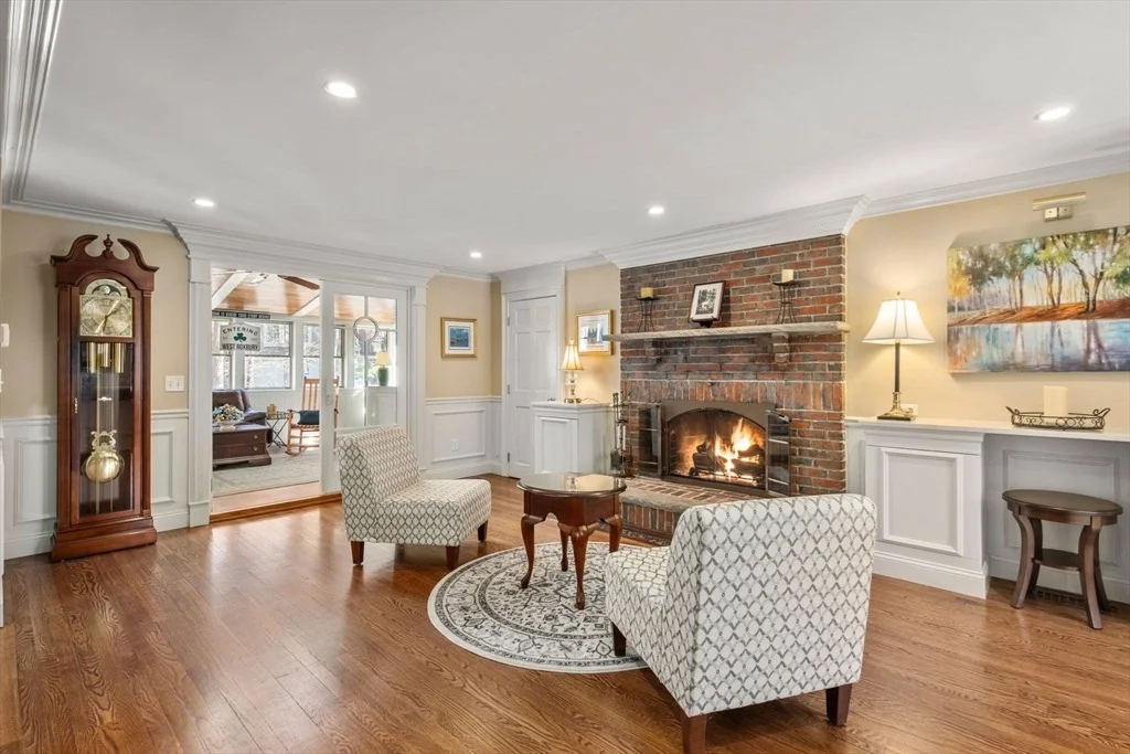 Photo of 45 Heritage Dr