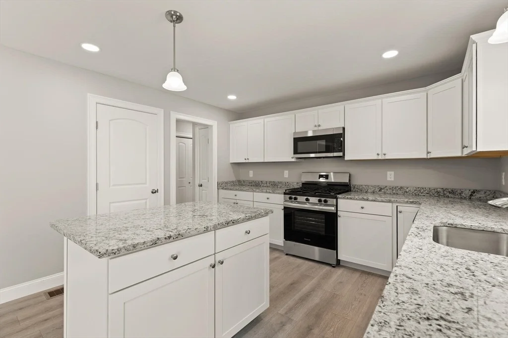 Photo of Unit BB at 18B Pine Hill Way