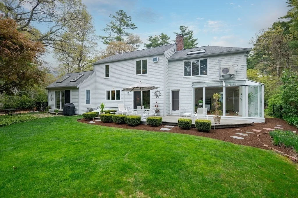 Photo of 39 Rosewood Ln
