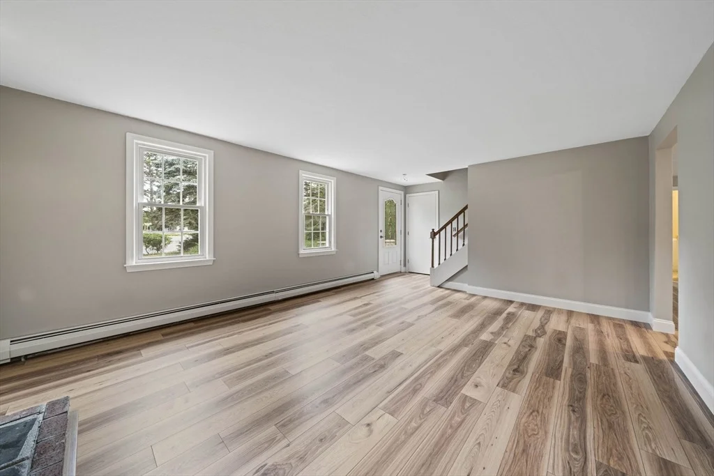 Photo of 6 Nathans Way