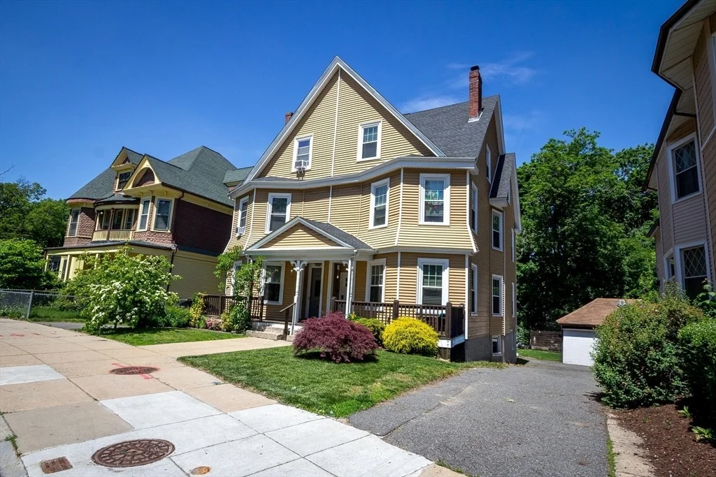 Photo of 287 Walnut Ave