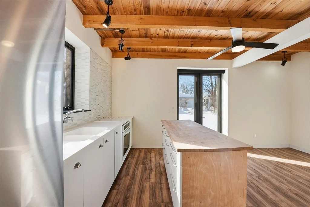 Photo of 2 Juniper St