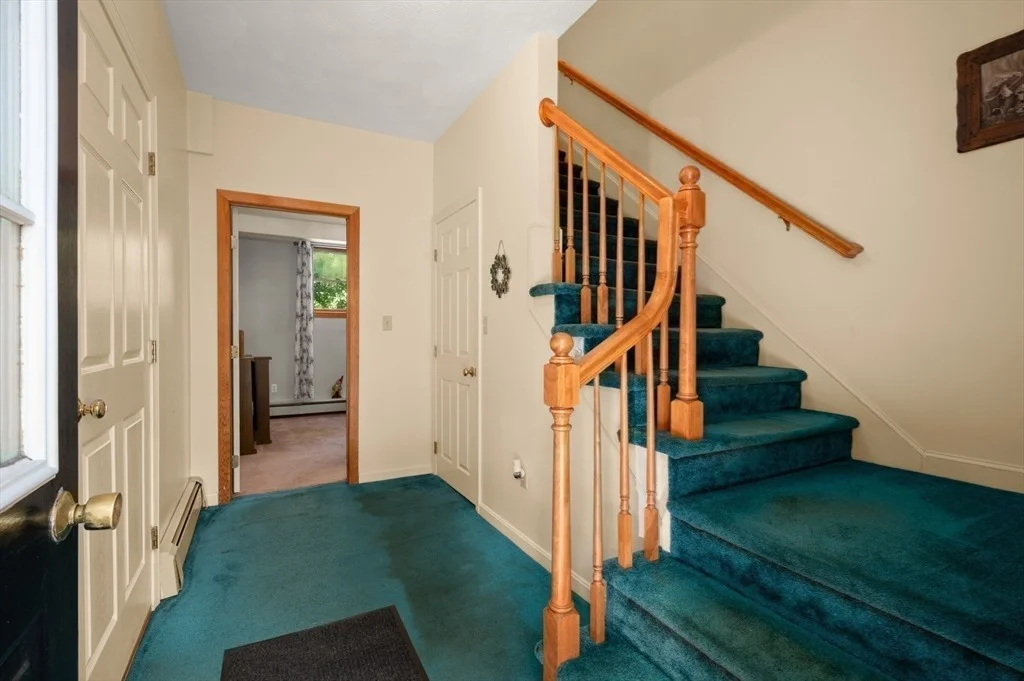 Photo of 20 Hemlock Rd