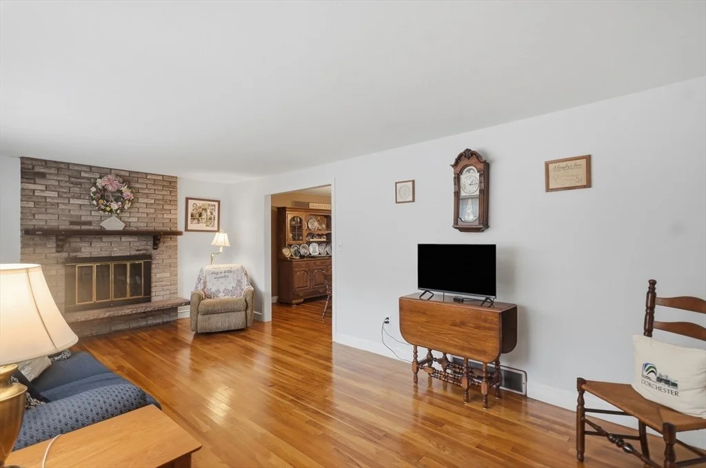 Photo of 49 Bowditch Street