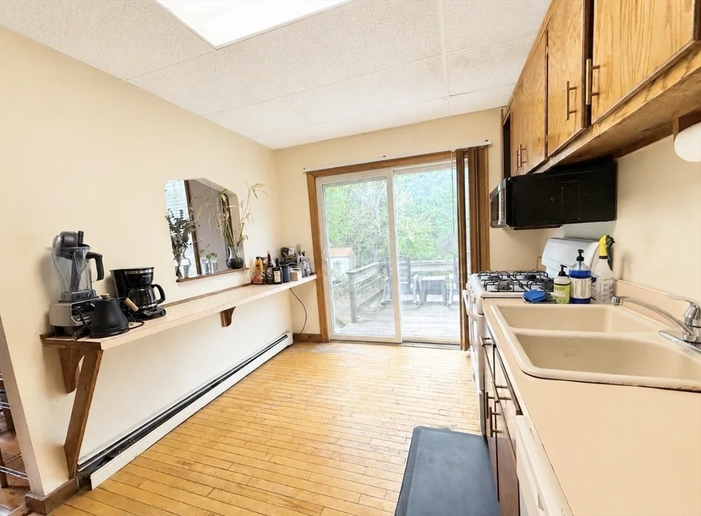 Photo of 439 Newport Rd