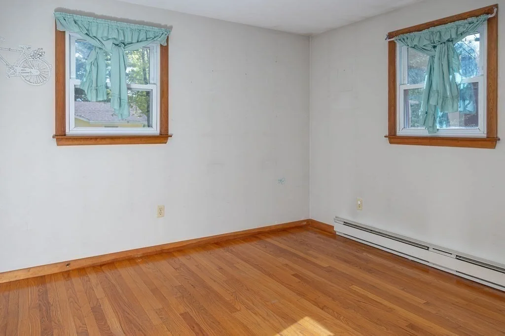 Photo of 142 Spruce Hill Ave