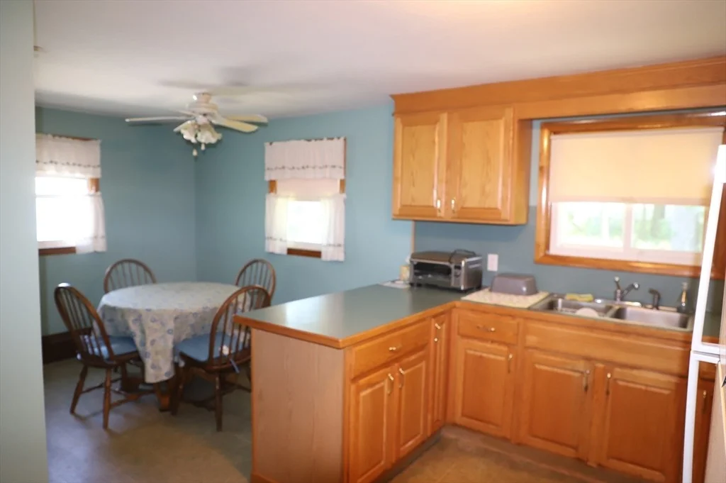 Photo of 25 Peer St.