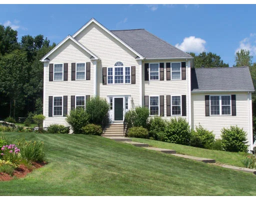 Photo of 11 Elmshade Dr