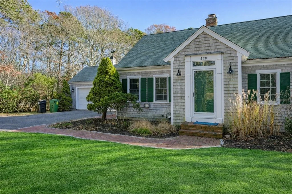 Photo of 578 Huckins Neck Rd