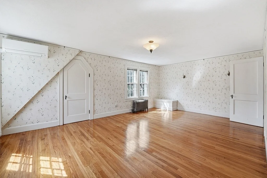 Photo of 104 Spring St