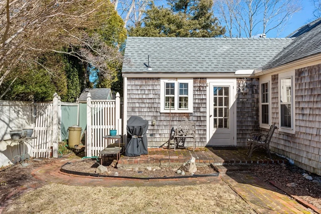 Photo of 303 Phinney's Lane